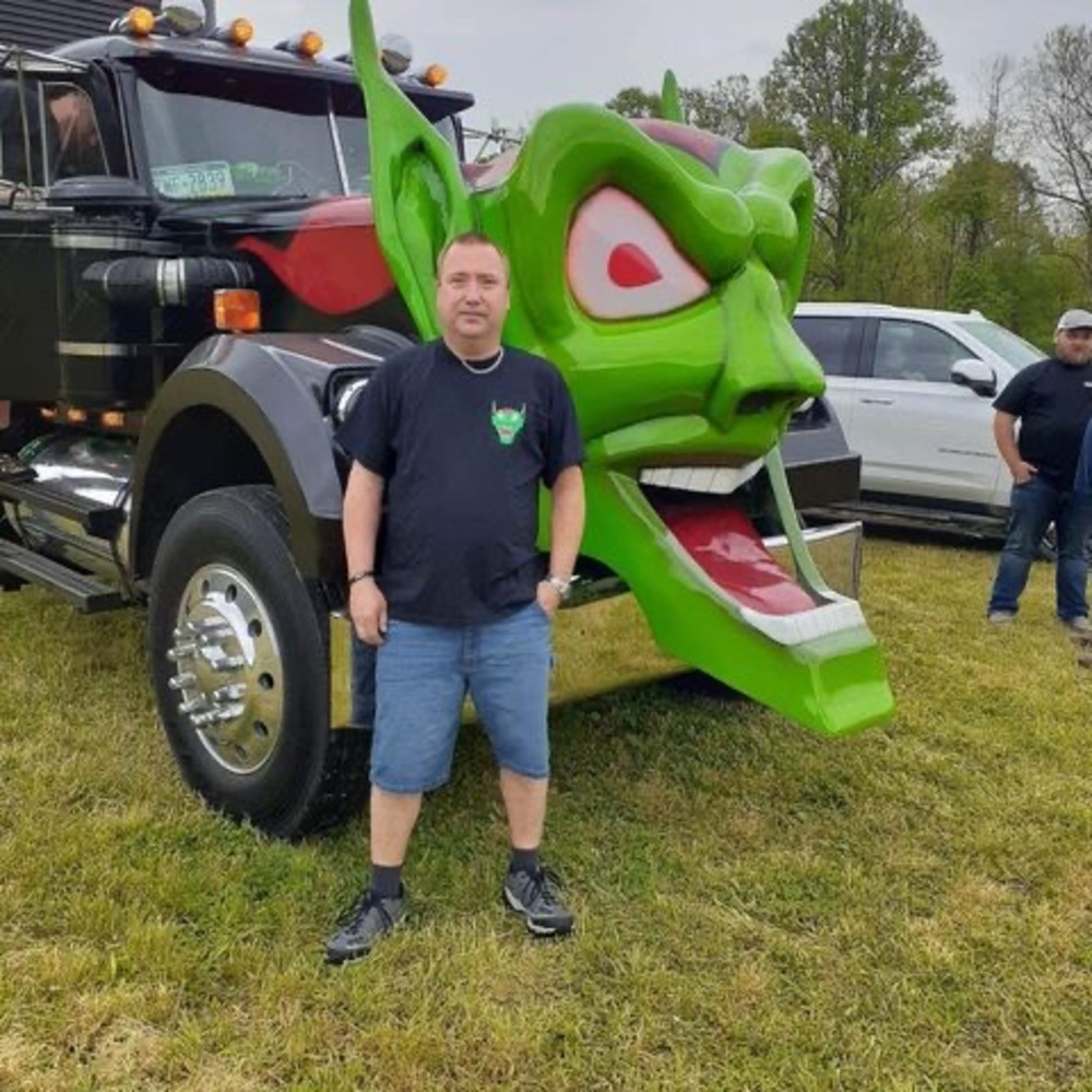 Meet your Posher, Bobby